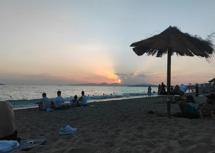 Paleo Faliro Fully Equipped 2 Bedrooms 90 Sqm Big 200M To Free Beach